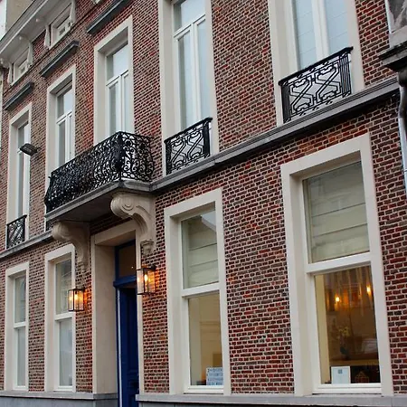 The Hamptons Boutique 2* Gandawa