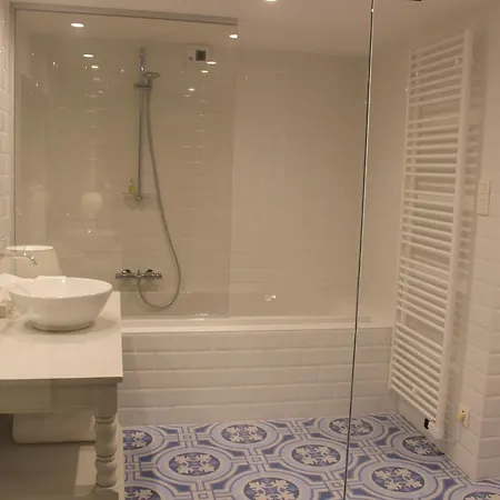 Bed & Breakfast The Hamptons Boutique 2*