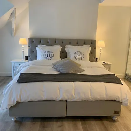 The Hamptons Boutique Bed & Breakfast Gent